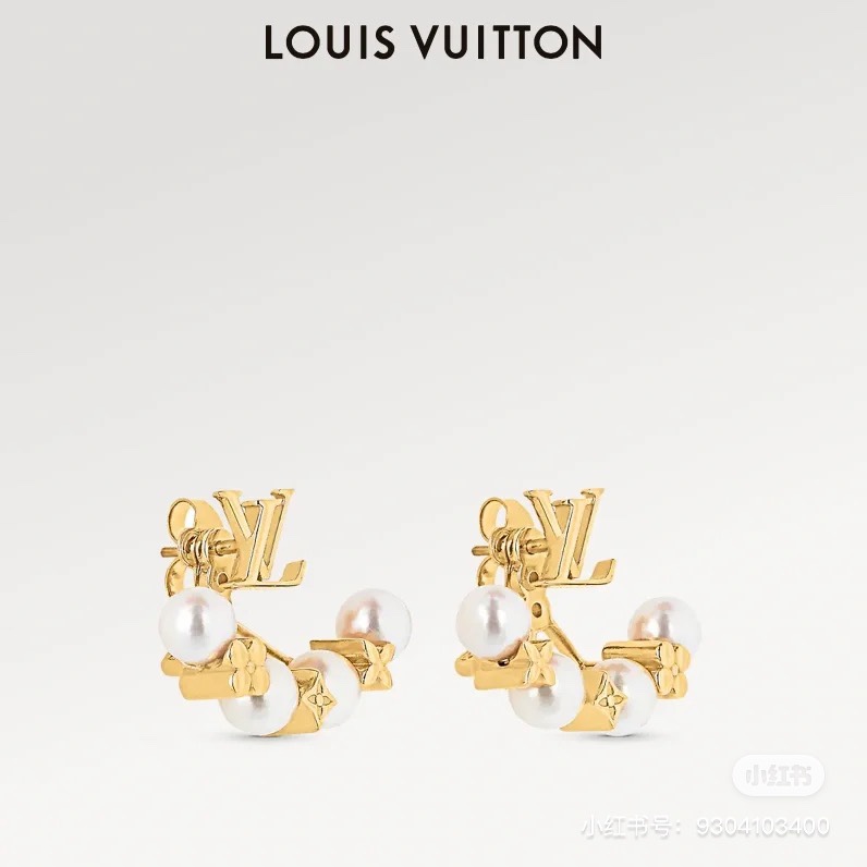 LV Brooches